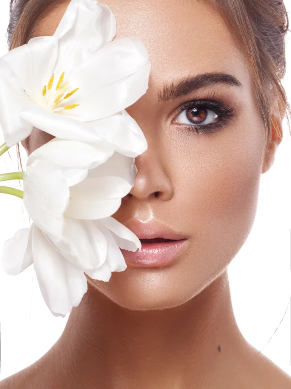 portrait-model-with-natural-make-up-scaled.webp
